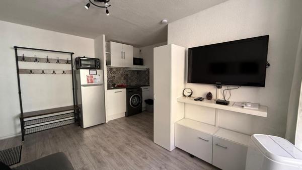 À VENDRE - APPARTEMENT À 2 MIN À PIED DE LA PLAGE NORD -  SAINT-CYPRIEN