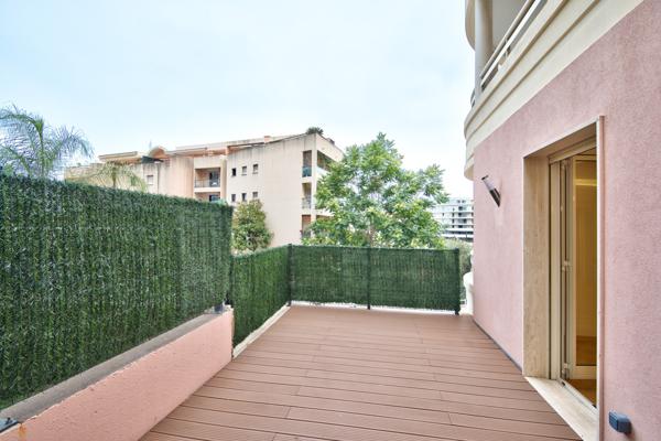 Appartement à vendre à Beausoleil (06240) - Alpes-Maritimes
