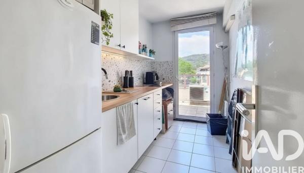 Appartement à vendre 2 pièces 49 m² Mouans-Sartoux
