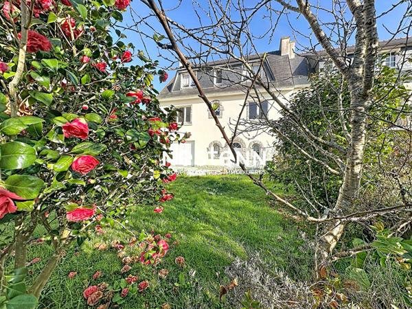 Maison - 8 pièces - QUIMPER - KERFEUNTEUN - Centre-ville à pied