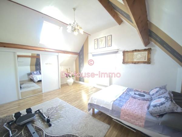 Maison à vendre 10 pièces de 225 m²