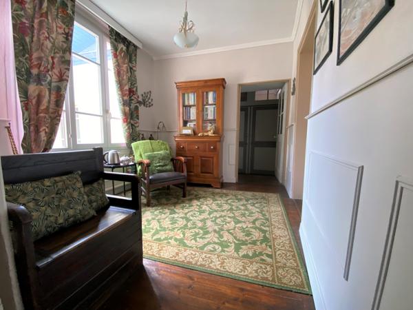 Pontrieux (22260) Viager occupé avec un local commercial en viager libre