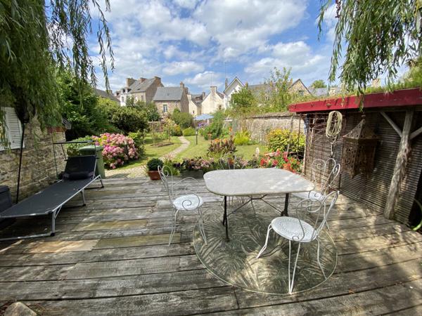 Pontrieux (22260) Viager occupé avec un local commercial en viager libre