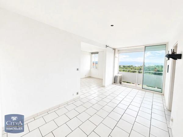 Appartement à vendre 4 pièces 79.49m² Martigues (13500)