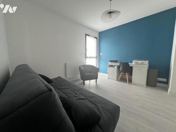 INZINZAC LOCHRIST proche bourg maison de 2022 de type 5 en parfait état sur 346 M² de terrain