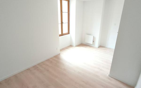 Maison à vendre    4 pièces • 106 m2 Nîmes