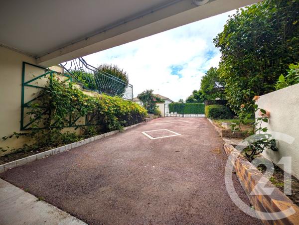 Maison à vendre  6 pièces - 178,68 m 2   PANAZOL  - 87