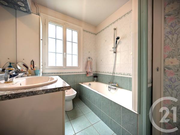 Maison à vendre  6 pièces - 178,68 m 2   PANAZOL  - 87
