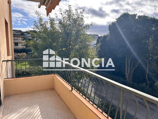 Location Appartement 3 pièces 70.2 m² - 610 BOULEVARD DE CABRY Six-fours Les Plages 83140