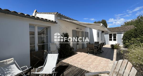 À vendre Maison 5 pièces 123 m² - Loix 17111