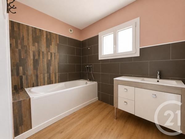 Maison à vendre  5 pièces - 181,50 m 2   BOE  - 47