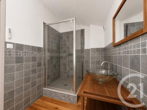 Maison à vendre  5 pièces - 181,50 m 2   BOE  - 47