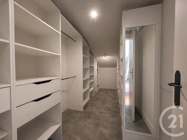 Maison à vendre  5 pièces - 181,50 m 2   BOE  - 47