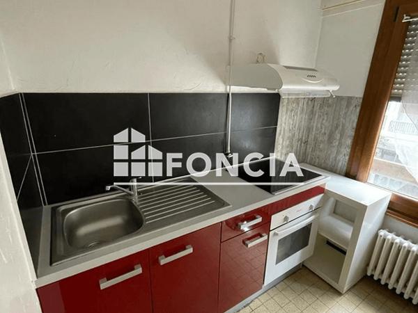 Location Studio meublé 32.55 m² - 39 AVENUE DE LA GARE Annemasse 74100