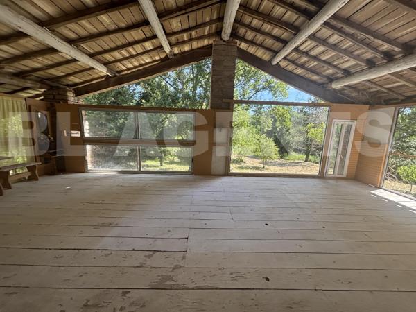 🏡 SOUS OFFRE // Superbe Corps de Ferme avec multiples dépendances