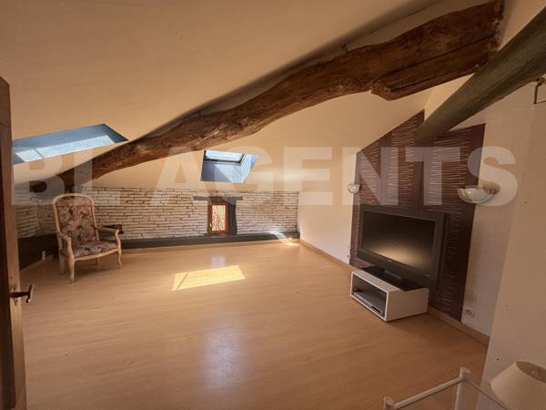 🏡 SOUS OFFRE // Superbe Corps de Ferme avec multiples dépendances