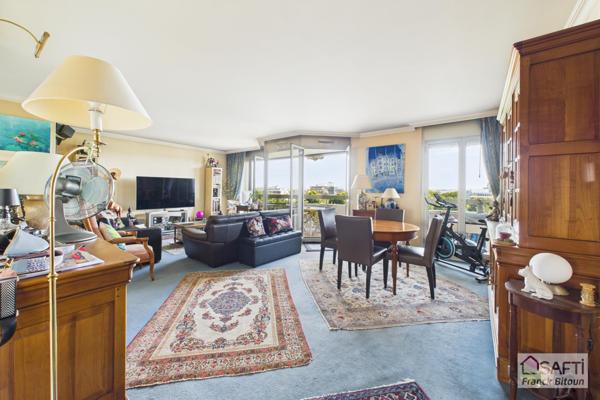 Front de Seine. VUE PANORAMIQUE. 4 pièces 94 m². TERRASSE. CAVE. DOUBLE PARKING.