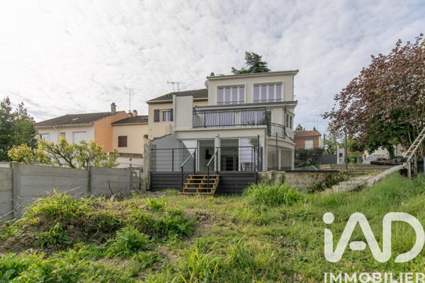 Appartement à vendre 4 pièces 109,5 m² Fontenay-sous-Bois