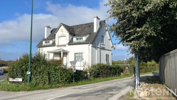 A vendre - à PLOUHARNEL maison de 6 logements (3 T3 et 2 T2 et 1 studio)