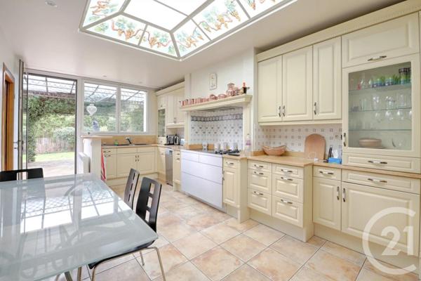 Maison à vendre  9 pièces - 330 m2 LA VARENNE ST HILAIRE - 94