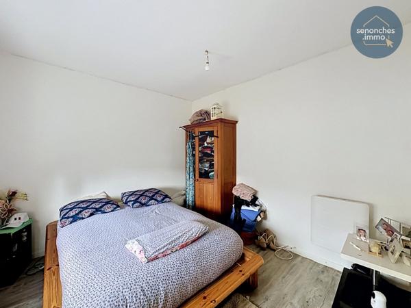 Maison de plain-pied à vendre à Senonches  Un bien fonctionnel avec jardin, garage et fort potentiel