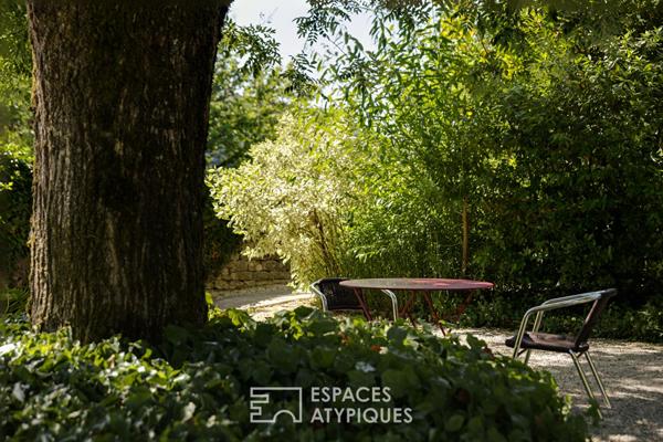 Propriété au grand charme avec ses 3 bâtis en pierre pour de multiples projets