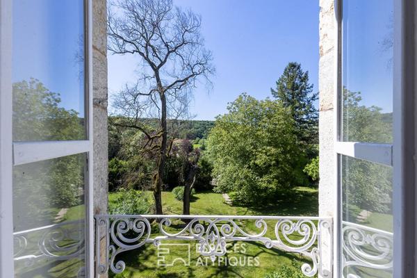 Propriété au grand charme avec ses 3 bâtis en pierre pour de multiples projets
