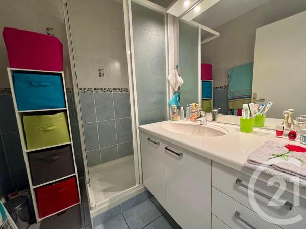 Appartement F3 à vendre  3 pièces - 69 m2 ANDREZIEUX BOUTHEON - 42