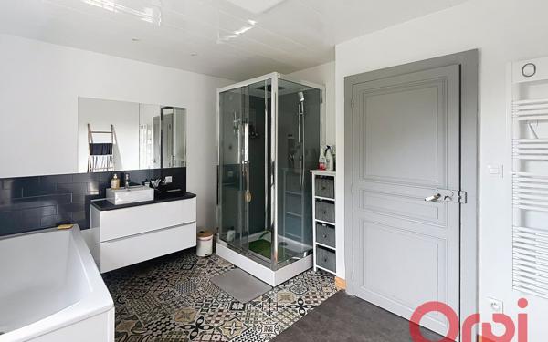 Maison à vendre    4 pièces • 151 m2 Saint-Yorre