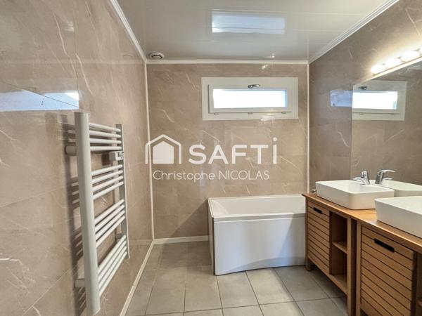 Maison familiale rénovée à Ambarès