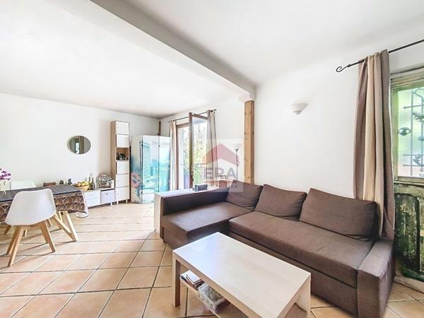 Maison Suresnes 73 M2
