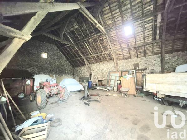 Maison traditionnelle 6 pièces de 138 m² à Bar (19800)