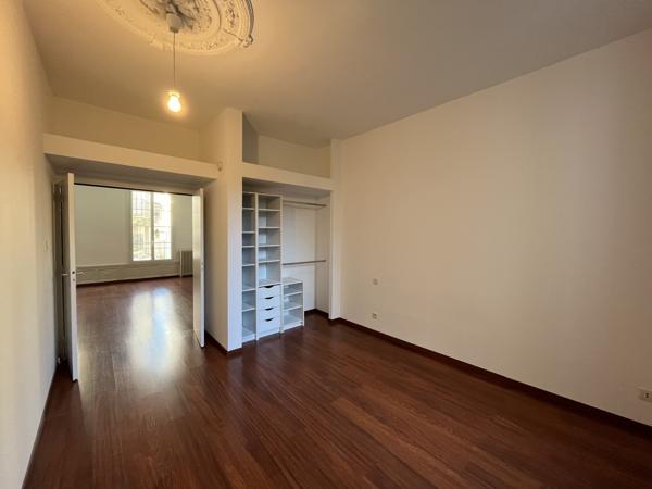 Appartement 3 pièce(s) 2 chambre(s) 89.9 m²