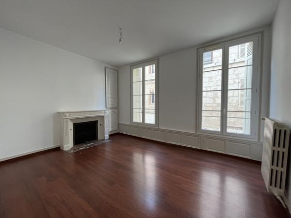 Appartement 3 pièce(s) 2 chambre(s) 89.9 m²
