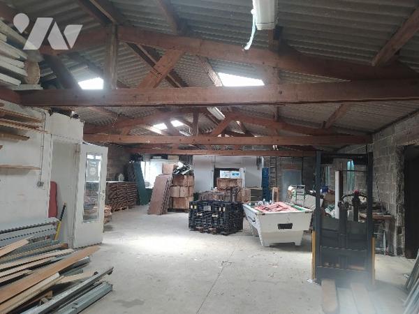 Bâtiment de stockage