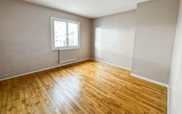 Appartement à vendre    4 pièces • 91 m2 Périgueux
