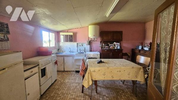Maison à rénover 79300 BOISME