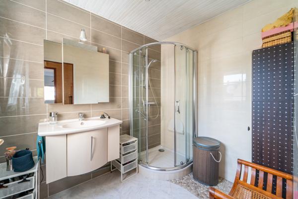 Maison 5 pièces - 130 m² Exclusivité efficity