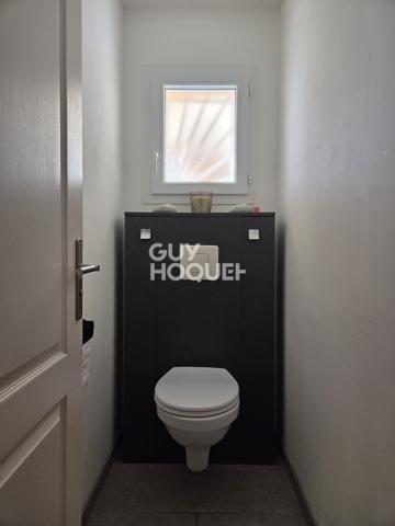 Maison T4 133 m2 moderne de plain-pied à vendre à Martiel (près de Villefranche de Rouergue)