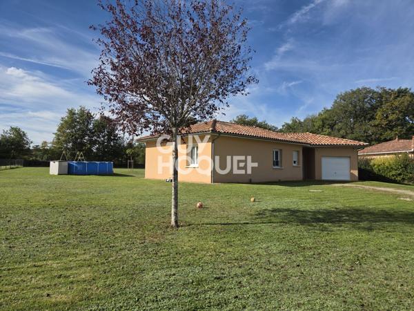 Maison T4 133 m2 moderne de plain-pied à vendre à Martiel (près de Villefranche de Rouergue)