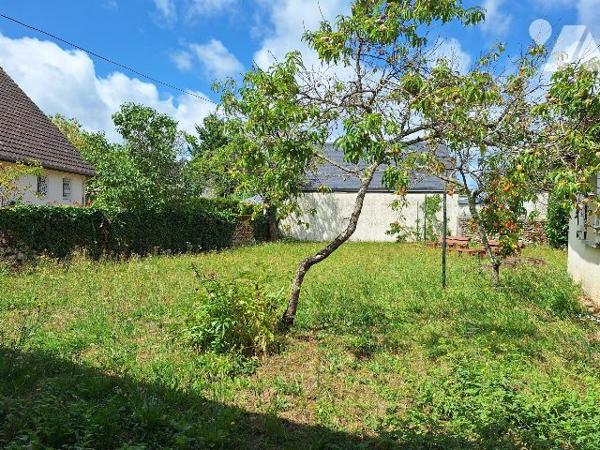 Ensemble de bureaux de plain-pied et dépendances, Aubigny-sur-Nère