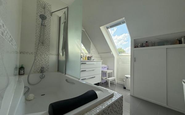 Maison à vendre    5 pièces • 132,34 m2 Orléans