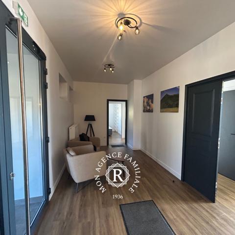 Maison 287 m²