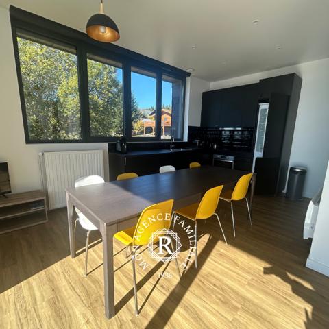 Maison 287 m²