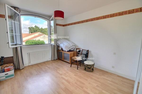 Maison Niort 5 pièce(s) 210 m2