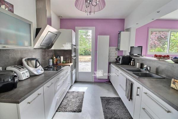 Maison Niort 5 pièce(s) 210 m2