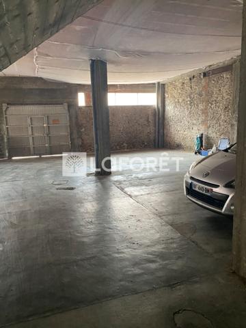 Location parking / box près de Argelès-sur-Mer - 15 m² - 65 € / mois