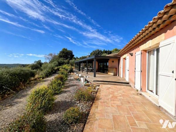 FAYENCE. Adrech du Peyron - Propriété avec maison de 185m², dépendance T2 de 39m² et piscine.