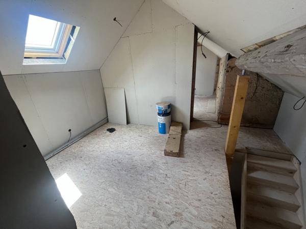 Maison T5 , 95m2 avec jardin 63 000 €