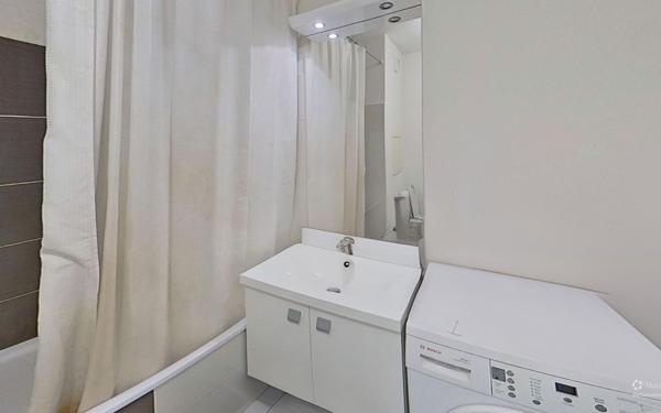 Appartement à vendre    2 pièces • 39 m2 Vénissieux